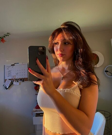 Bella Jones nude leaks onlyfans