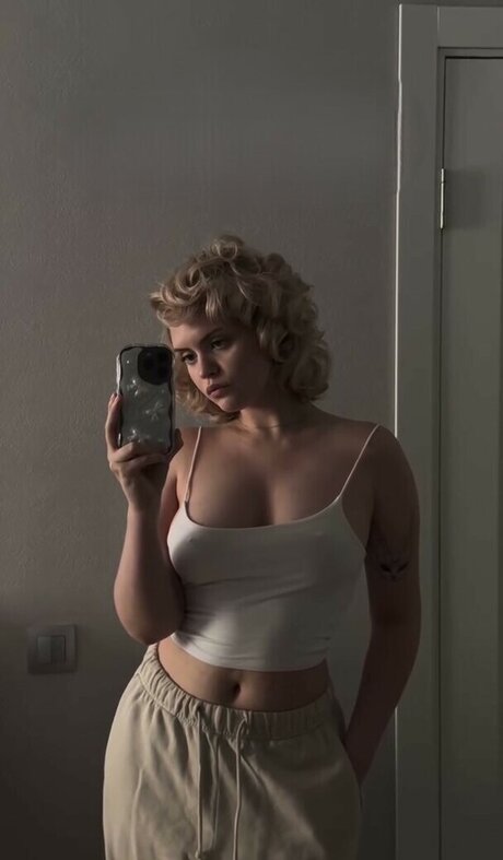 Yana Martin onlyfans boobs