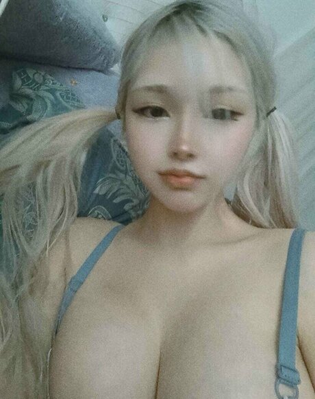 Globoib Hotvirgin onlyfans images