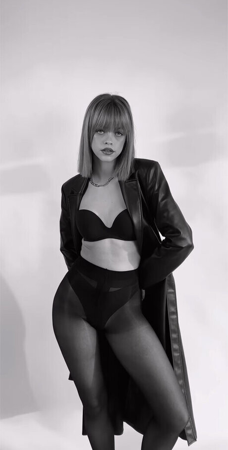 Vanessa Kunz onlyfans fuck