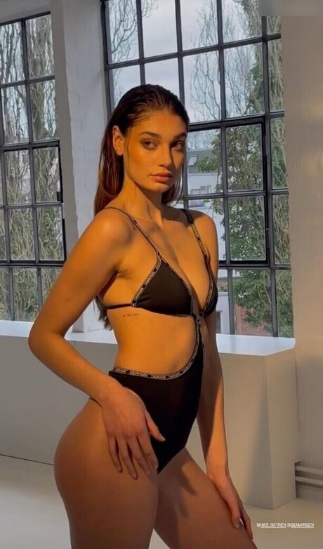 Sarah Posch onlyfans nudes leaks