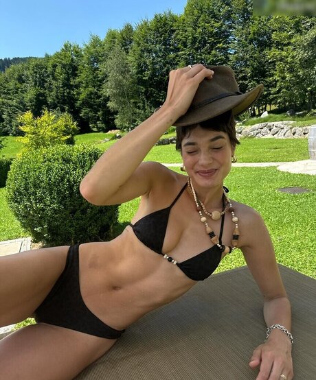 Sarah Posch onlyfans leak xxx