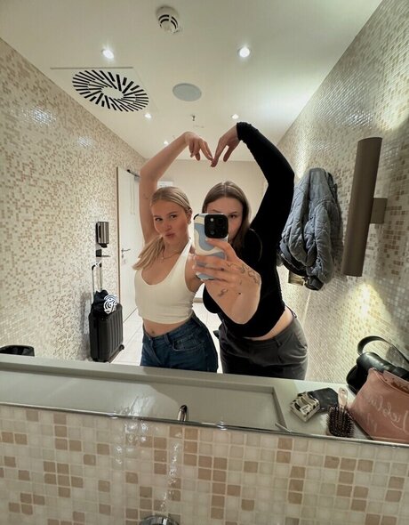 Cirizzle nude onlyfans porn