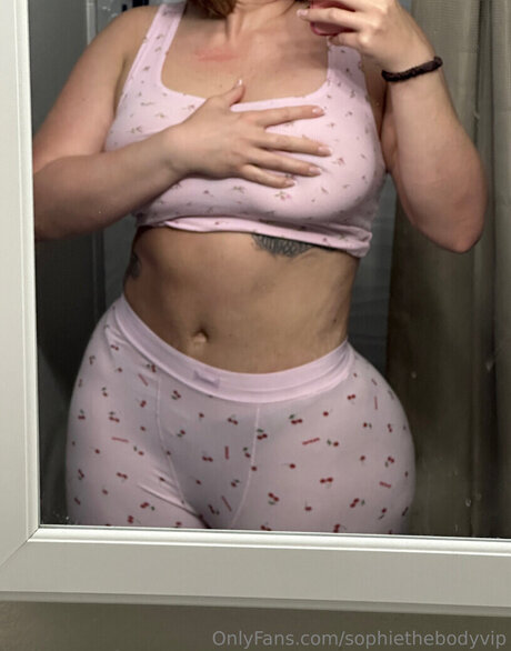 Sophiesselfies onlyfans leaked xxx