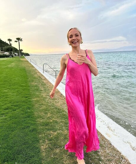 Janin Ullmann naked onlyfans leak