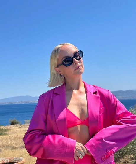 Janin Ullmann onlyfans naked leaked