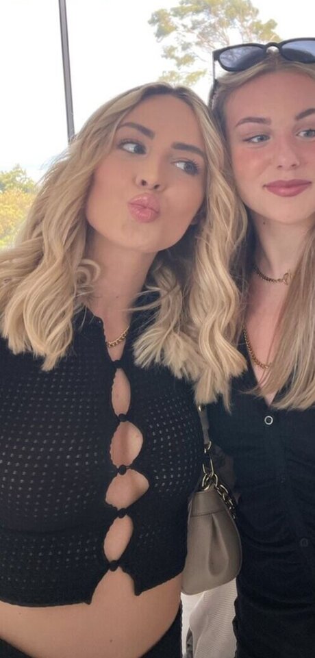 Doreen Petrova free only fans