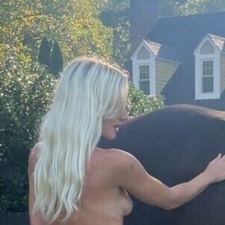 Lauren Emily Castle onlyfans nude content