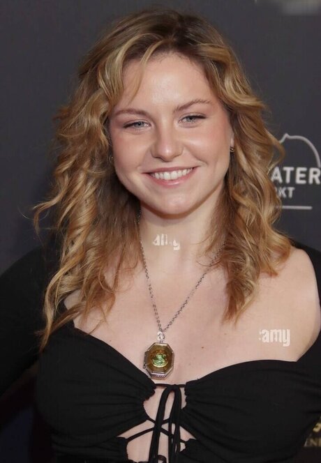 KellyMissesvlog only fans nudes