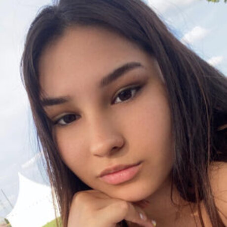 Adry Queen onlyfans for free