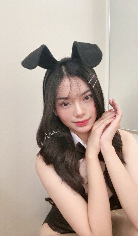 skinny blonde onlyfans perfect illustration