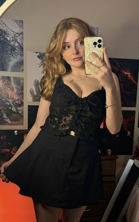 Krysttl onlyfans naked