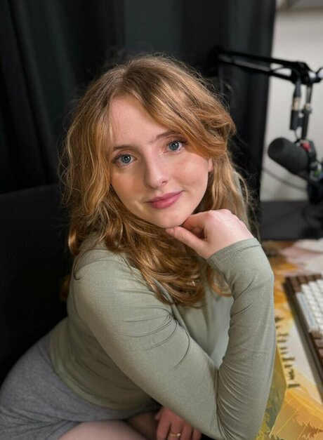 Krysttl only fans leaked