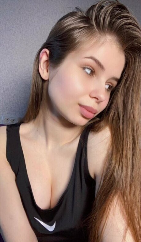 SchoolGirl9 new onlyfans leaks