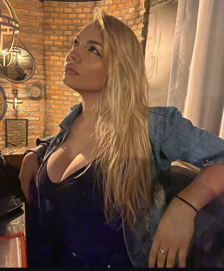 Eliana Sales onlyfans leak