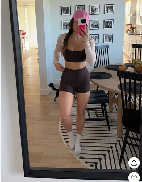 Chloe Gottschalk onlyfans nude pictures