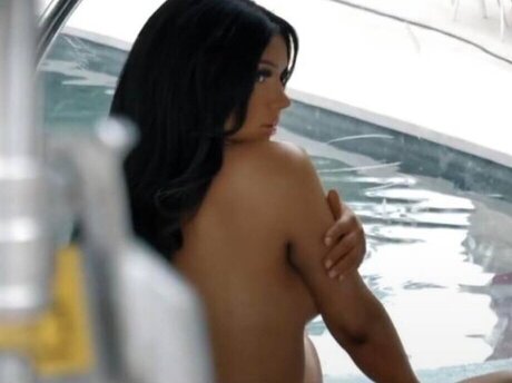 Shirin David onlyfans model