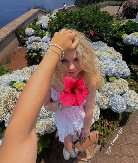 Lea Peach onlyfans leaked pics