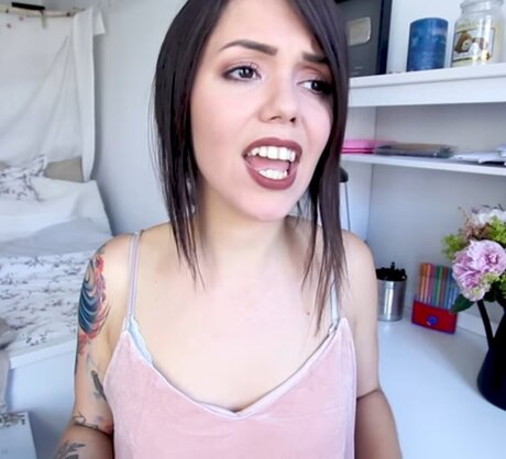 Malwanne onlyfans nude leaked