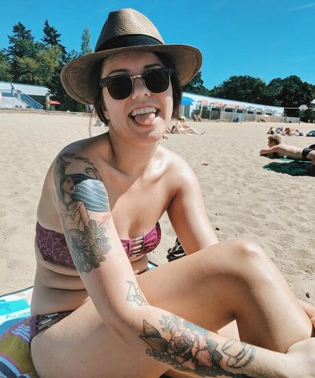 Malwanne onlyfans leaked naked