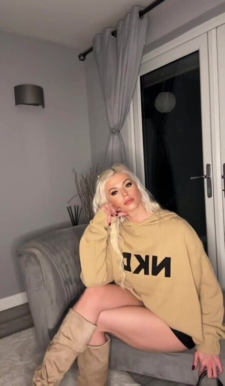 Danielle Harold onlyfans x