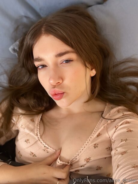 alice thaler nudes leaked onlyfans