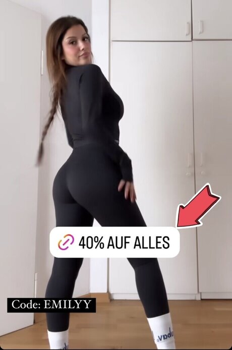 Emily Furz onlyfans nudes leaks