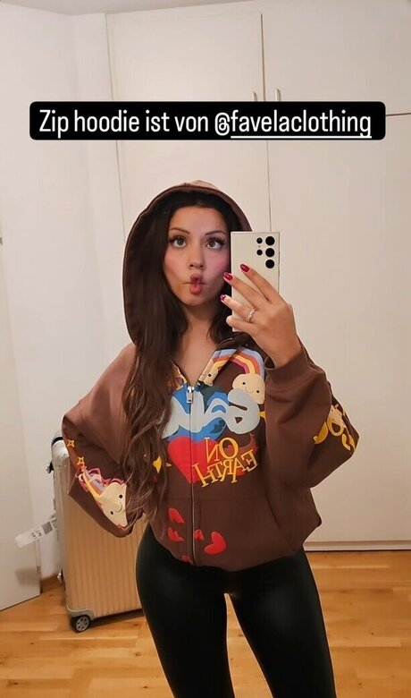 Emily Furz onlyfans photo