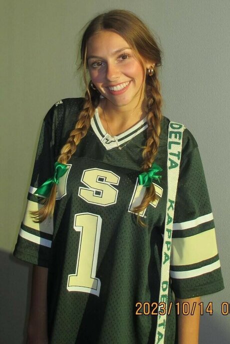 Mia Steele onlyfans naked porn