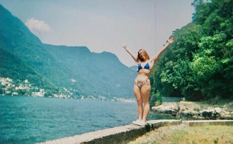 Izzy Swin en onlyfans