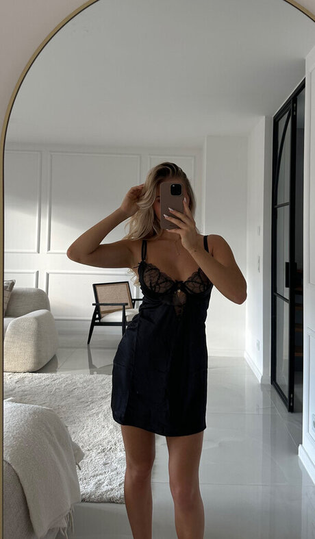 Emilia wue onlyfans nude leaked