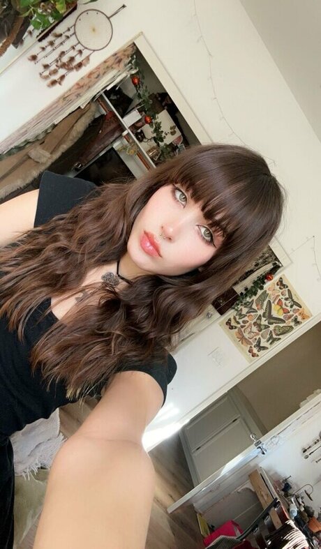 Moongirlevie onlyfans leaked free