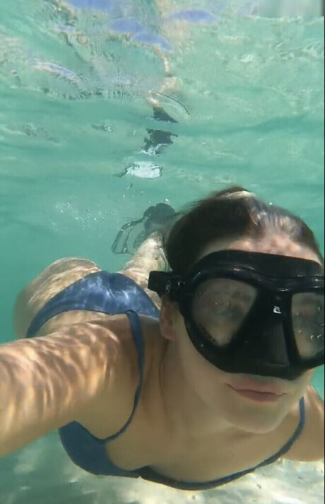 nadinebreaty only fans pic