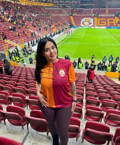 Melek Azad free onlyfans