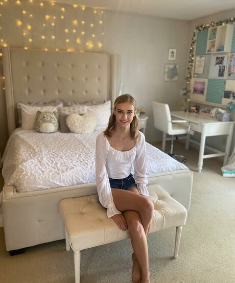 Claire Jameson leaked naked onlyfans