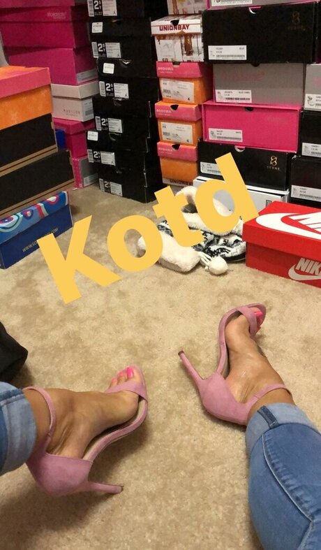 Emelh827 onlyfans xx