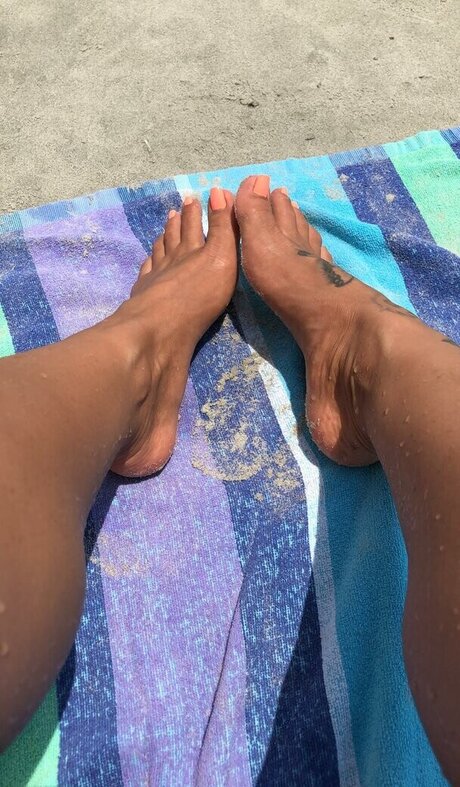 Emelh827 onlyfans sex tape