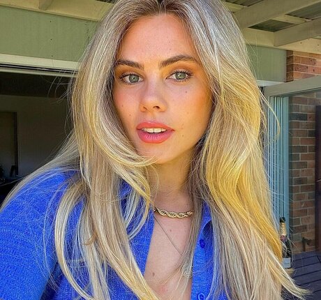 Peyton Cole onlyfans desnuda