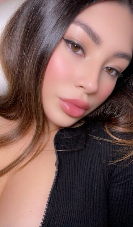 Dafnesalman only fans pictures