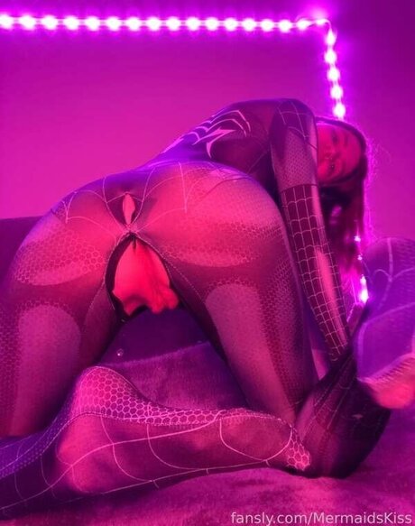 Mermaids Kiss en onlyfans