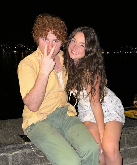 Olivia DeLaurentis onlyfans x