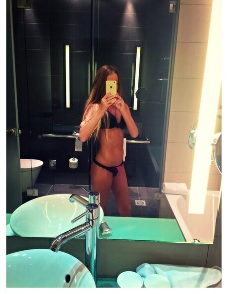 Melanie Hirsch boobs onlyfans