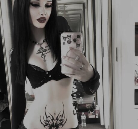 livindeadyaz leaked naked onlyfans