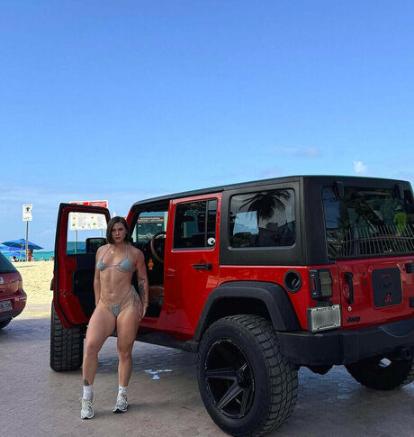 nicolecarluccii onlyfans naked leaks