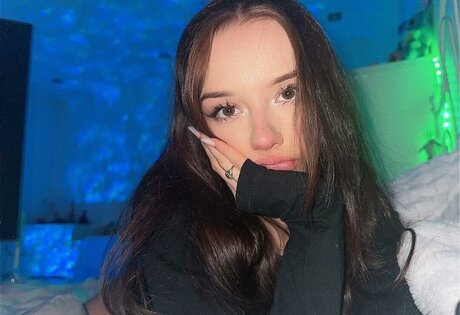 Mela Pustelnik only fans content