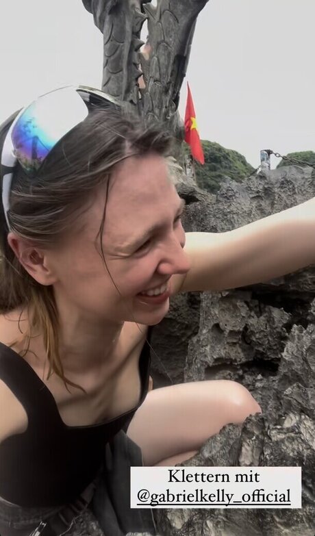 Affe auf Bike free onlyfans