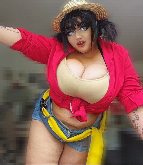 Bigtiddyash onlyfans topless