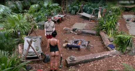 Leyla Lahouar nude only fans