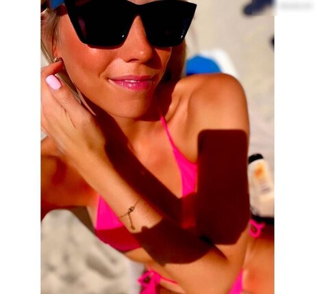 Lea sunshineee ms_ onlyfans nudes porn