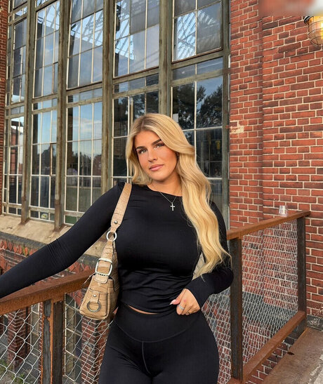 Sophie Schnur leaked onlyfans pics